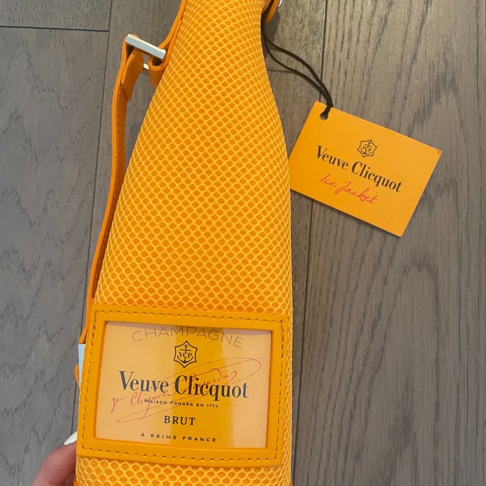 Veuve Cliquot Ice Jacket